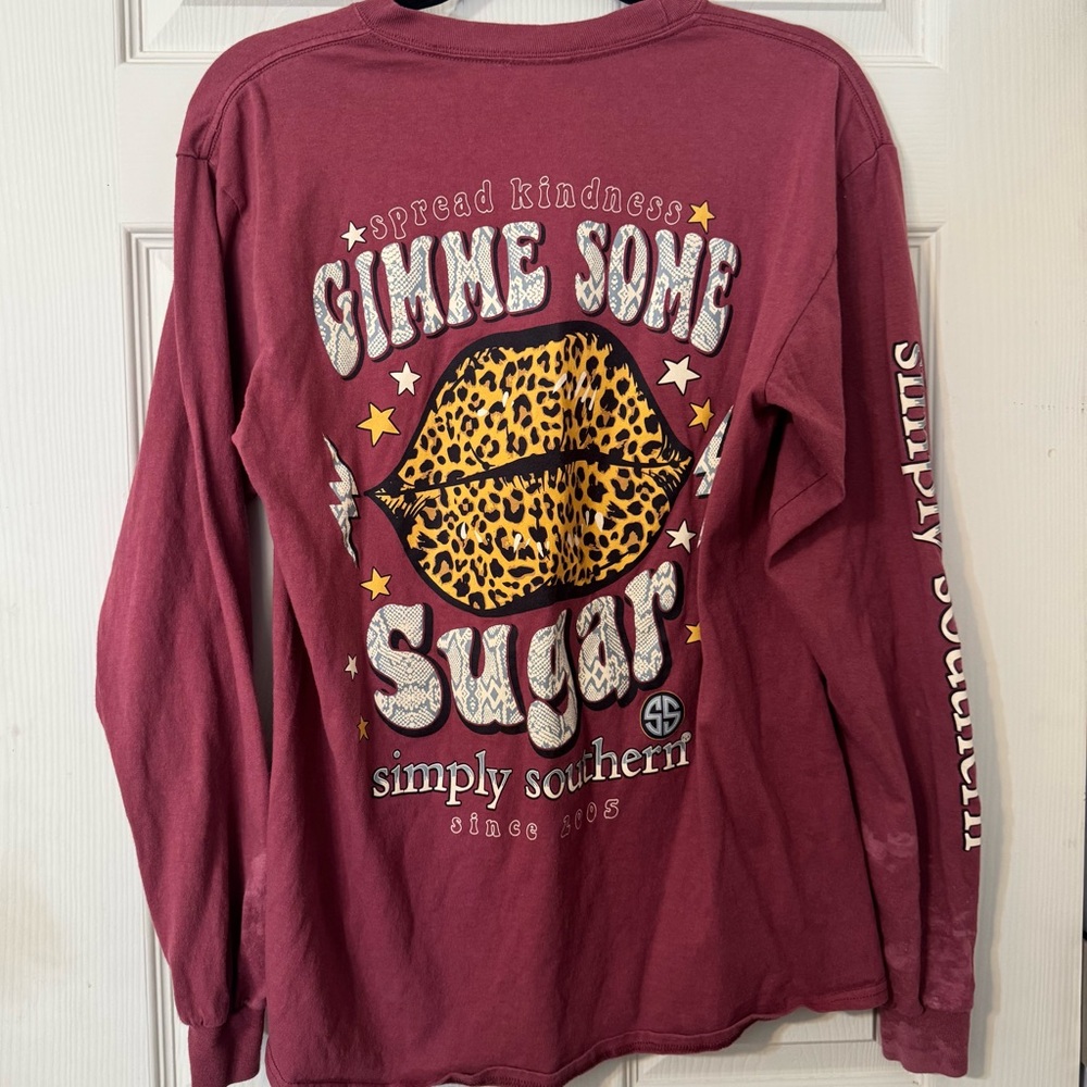 Simply Southern “Gimme Some Sugar” Maroon Shirt with Leopard Lips